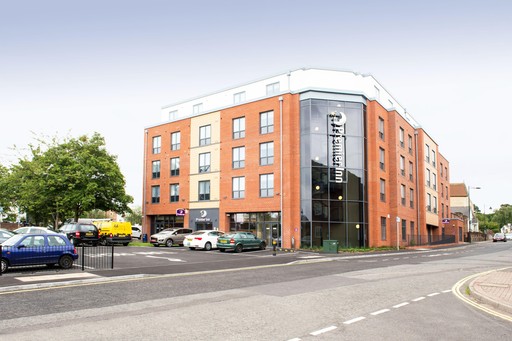 Premier Inn Basingstoke Town Centre hotel exterior