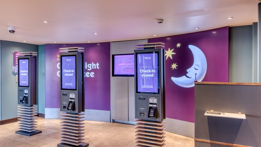 Premier Inn Southampton City Centre hotel reception