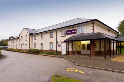 Premier Inn Northwich (Sandiway) hotel exterior