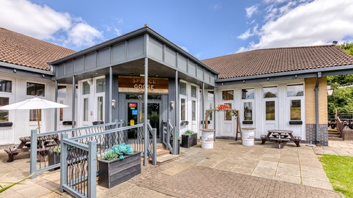 Premier Inn Basingstoke West (Churchill Way) hotel