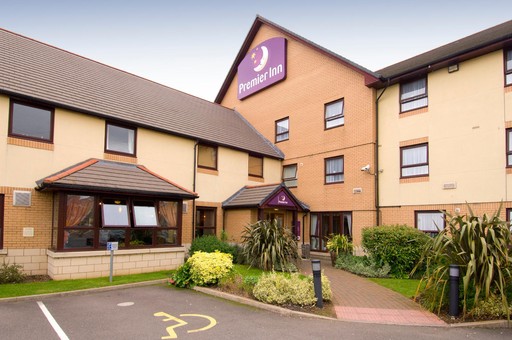 Premier Inn Rugby North (M6 Jct 1) hotel exterior