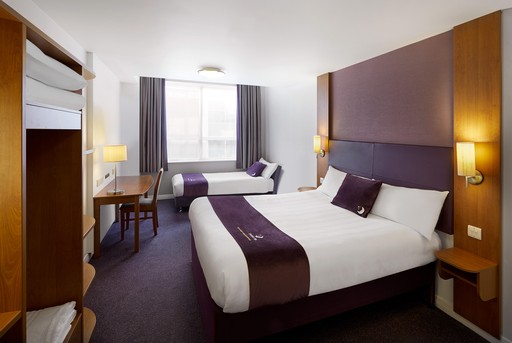 Premier Inn twin room with double bed and single sofa bed