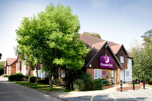 Premier Inn Harlow North (Harlow Mill) hotel exterior