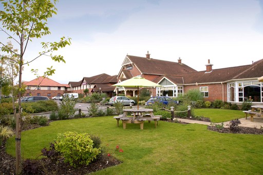 Premier Inn Newark hotel exterior