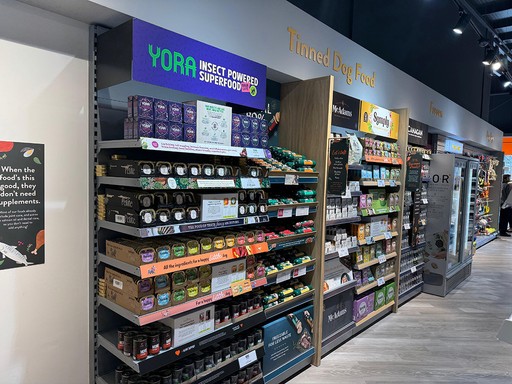 Pets Corner Bicester Interior