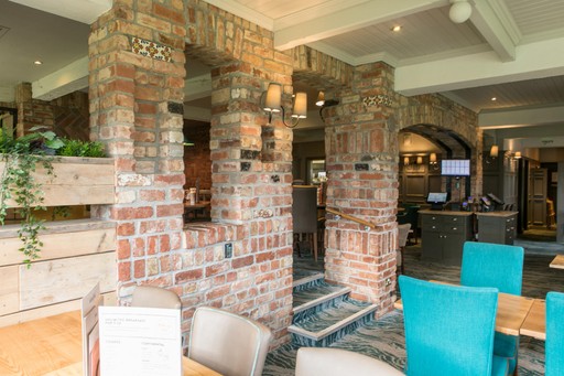Cookhouse + Pub Restaurant