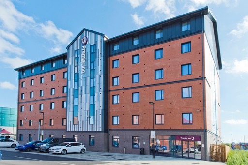 Premier Inn Gloucester (Quayside) hotel exterior