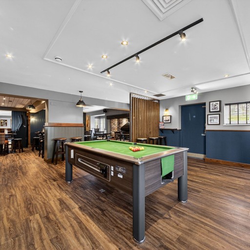 The Maple Tree, Doncaster pool table