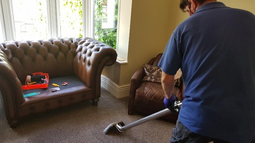Carpet cleaners in Cantley Doncaster:
https://www.doncastercarpetcleaners.co.uk/