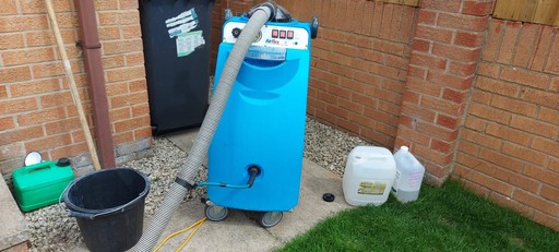 Doncaster carpet Cleaners gives a really deep down carpet clean and the prices are always on the web site:
https://www.doncastercarpetcleaners.co.uk/prices/