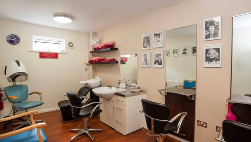 Salon