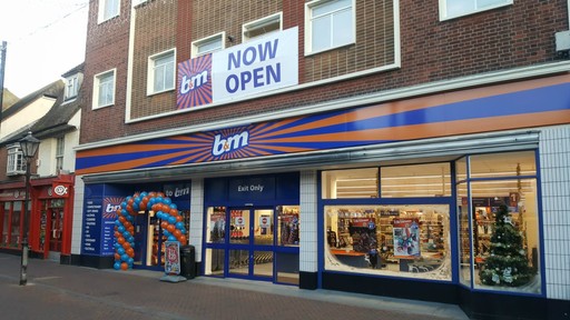 B&M's new Ashford store is located in the heart of the town centre on High Street.