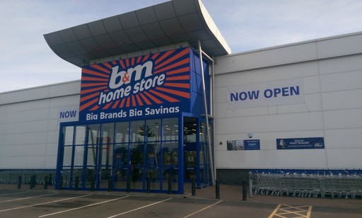 The brand new B&M Home Store & Garden Centre on Glasgow Road, Dumbarton.