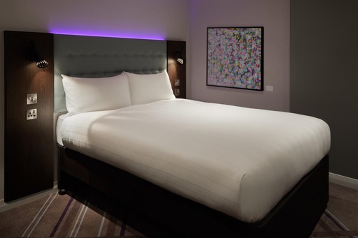 Premier Plus bedroom