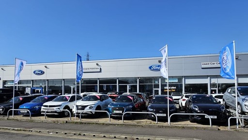 Evans Halshaw Ford Cardiff Exterior Front of Showroom