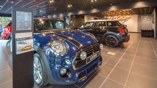 Stratstone MINI Leeds