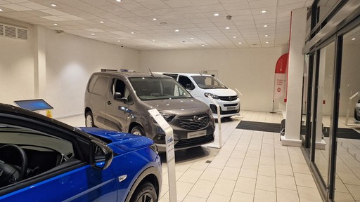 Inside Image Of Vauxhall Cardiff