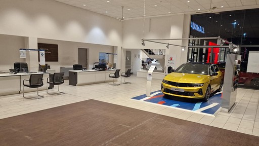 Inside Image Of Vauxhall Cardiff