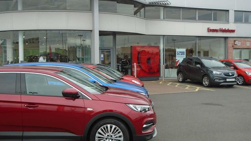 Cars outside the Vauxhall Kilmarnock dealership