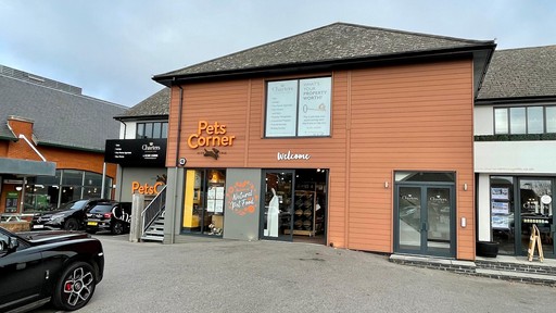 Pets Corner Chandlers Ford Exterior