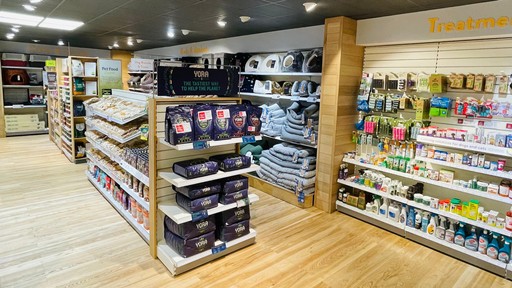 Pets Corner Cheltenham Interior