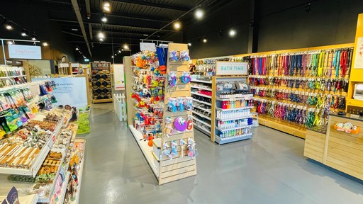Pets Corner Quedgeley Interior
