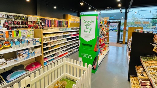 Pets Corner Quedgeley Interior