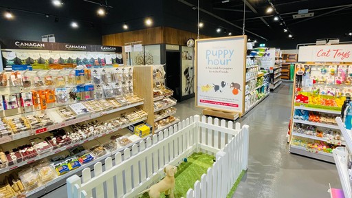 Pets Corner Quedgeley Interior