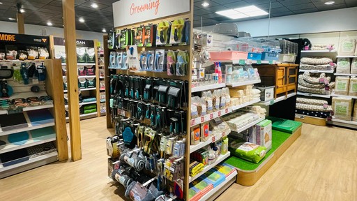 Pets Corner West Horsley Interior