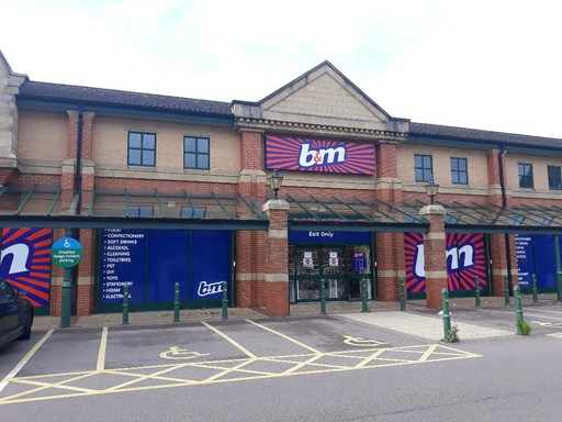 B&M's newest store opened its doors on Saturday (10th August 2019) in Northampton. The B&M Store is located near to the town centre on Cattle Market Road.