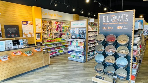 Pets Corner Wells Interior