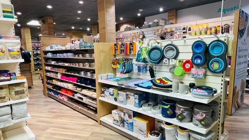 Pets Corner Dorking Interior