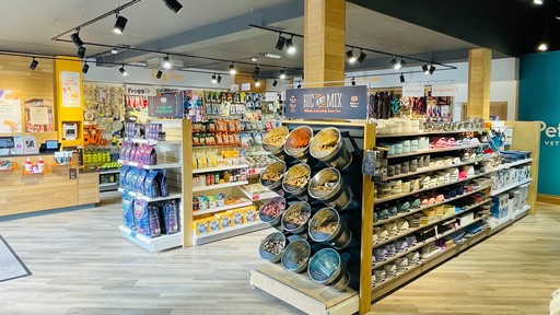 Pets Corner Ashford Interior