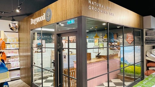 Pets Corner Ashford Interior