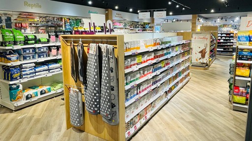 Pets Corner Ashford Interior