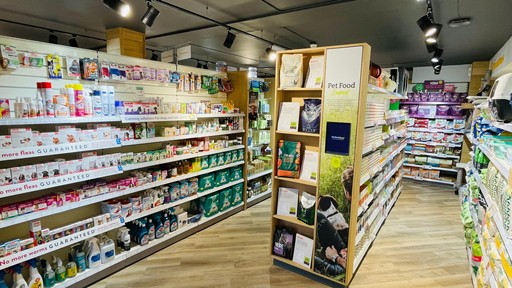 Pets Corner Guildford Interior