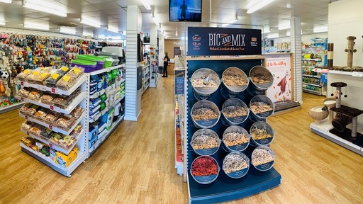 Pets Corner Eastleigh Interior