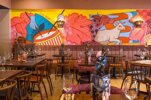 Zizzi Reading Oracle, Inside Seating
