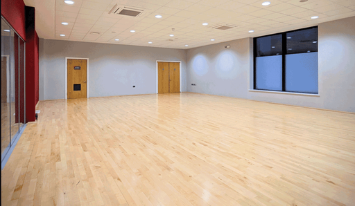 We offer a wide and diverse range of group fitness sessions available for all ages, tastes and abilities. These include virtual and instructor-led classes, while we also boast a dedicated group cycling studio.