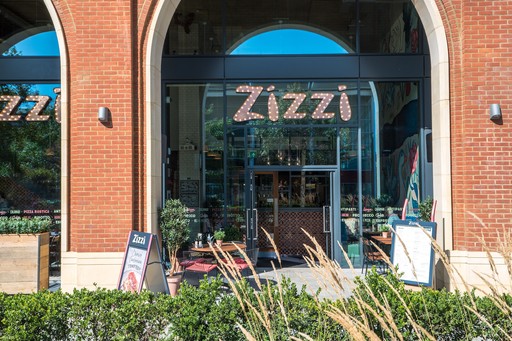 Zizzi Aylesbury, Exteriors, September 2019