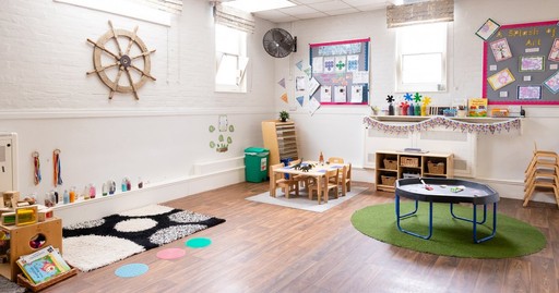 Busy Bees at Godalming Bridge Road - The best start in life