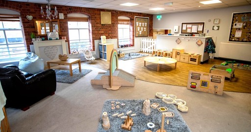 Busy Bees at Belper Gibfield Lane - The best start in life