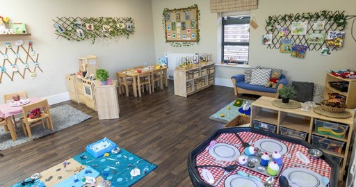 Busy Bees at Warwick - The best start in life