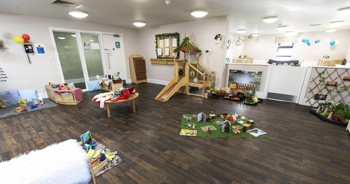 Busy Bees at Warwick - The best start in life