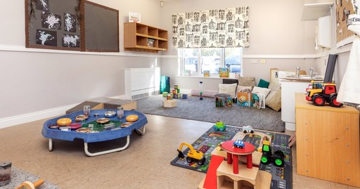 Busy Bees at Bedford Elstow - The best start in life