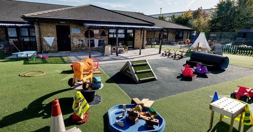Busy Bees at Bedford Elstow - The best start in life