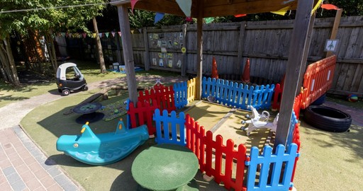 Busy Bees at Trowbridge, Paxcroft Mead - The best start in life