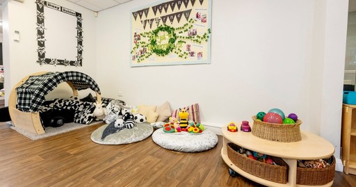 Busy Bees at Holmes Chapel - The best start in life