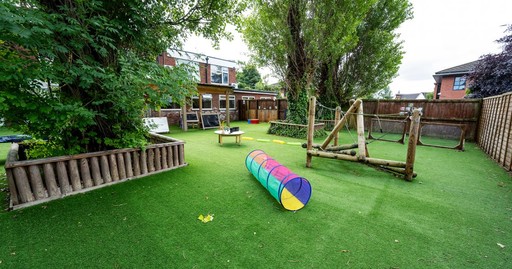 Busy Bees at Holmes Chapel - The best start in life