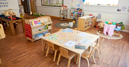 Busy Bees at Pudsey Lowtown - The best start in life